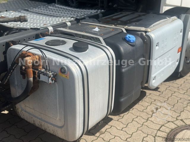 Standardni tegljač VOLVO FH500  I-ParkCool Hydarulik PTO