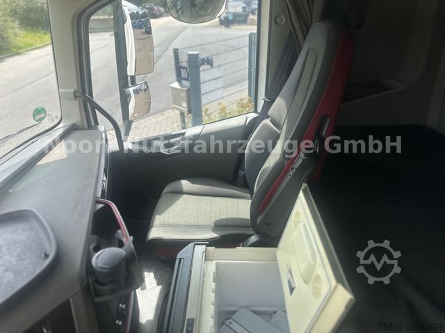 Standardni tegljač VOLVO FH500  I-ParkCool Hydarulik PTO