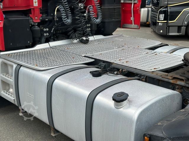 Standardni tegljač DAF XF 460 FT SSC 2 Tanks Retarder Standklima ACC LD