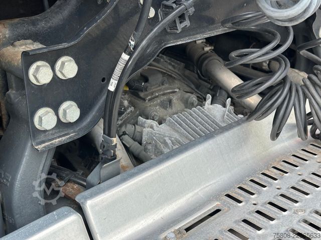 Standardni tegljač DAF XF 460 FT SSC 2 Tanks Retarder Standklima ACC LD