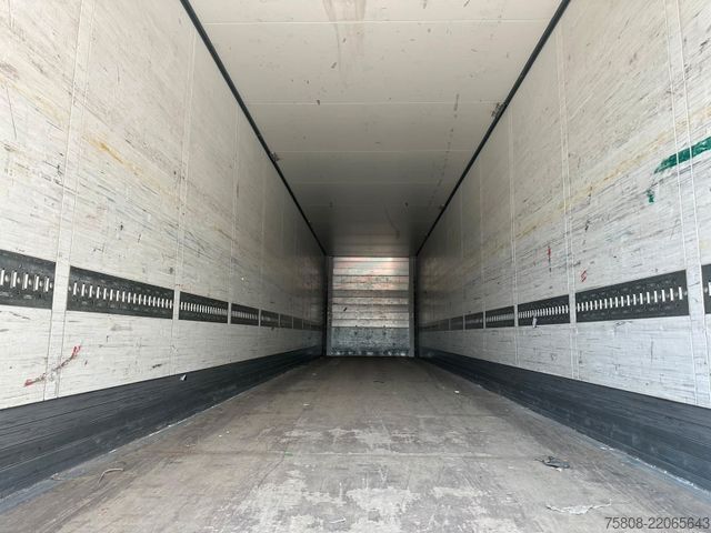 Sandučara poluprikolica SCHMITZ CARGOBULL SKO 24 / 13,62 FP25 Iso Alufelgen Lift