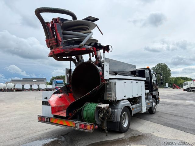 Camión cisterna de vacío MERCEDES-BENZ Atego 1524 4x2 Hvidtved Larsen Cityline 206