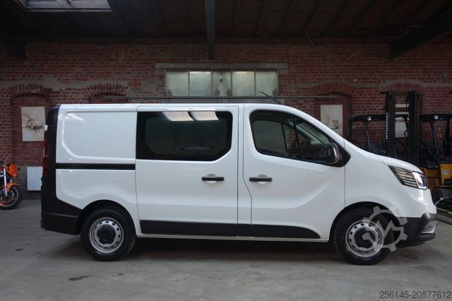 Minibús RENAULT Trafic Kasten L1H1 Tüv Neu 1Hand Klima Tempomat