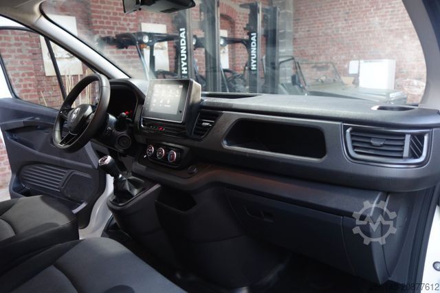 Minibús RENAULT Trafic Kasten L1H1 Tüv Neu 1Hand Klima Tempomat