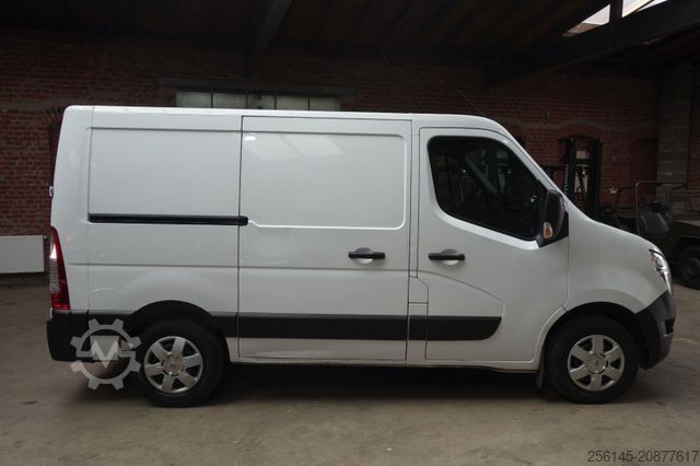 Panelvan NISSAN NV 400 L1 H1 Tüv Servic Neu Klima PDC