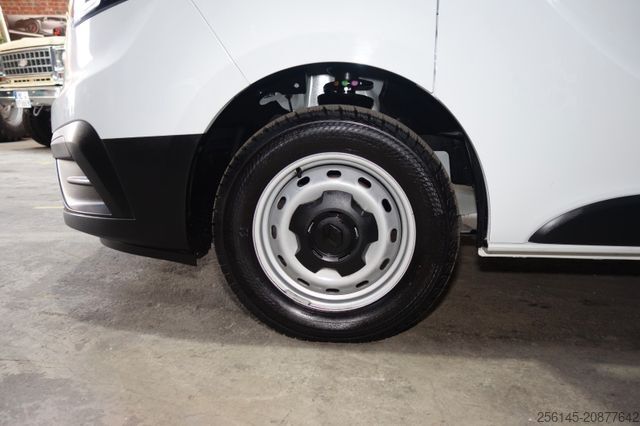 Furgon blaszak RENAULT Trafic Kasten L1H1 Tüv Neu 1Hand Klima Tempomat