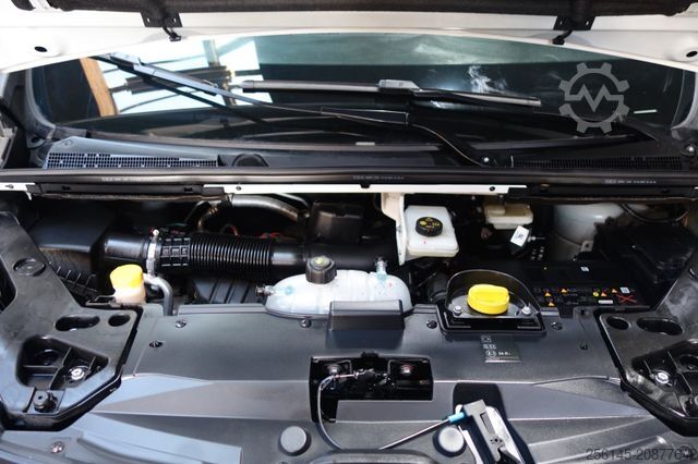 Furgon blaszak RENAULT Trafic Kasten L1H1 Tüv Neu 1Hand Klima Tempomat