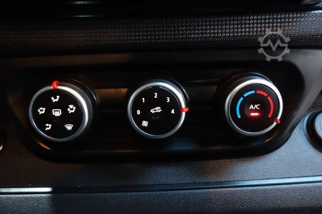 Furgon blaszak RENAULT Trafic Kasten L1H1 Tüv Neu 1Hand Klima Tempomat