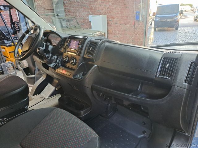 Mikroautobuss PEUGEOT Boxer Kasten L1 H1 Klima Kamera Tempo Tüv E6