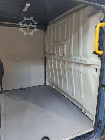 Mikroautobuss PEUGEOT Boxer Kasten L1 H1 Klima Kamera Tempo Tüv E6