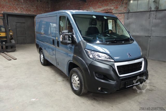 Mikroautobuss PEUGEOT Boxer Kasten L1 H1 Klima Kamera Tempo Tüv E6