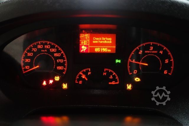 Mikroautobuss PEUGEOT Boxer Kasten L1 H1 Klima Kamera Tempo Tüv E6