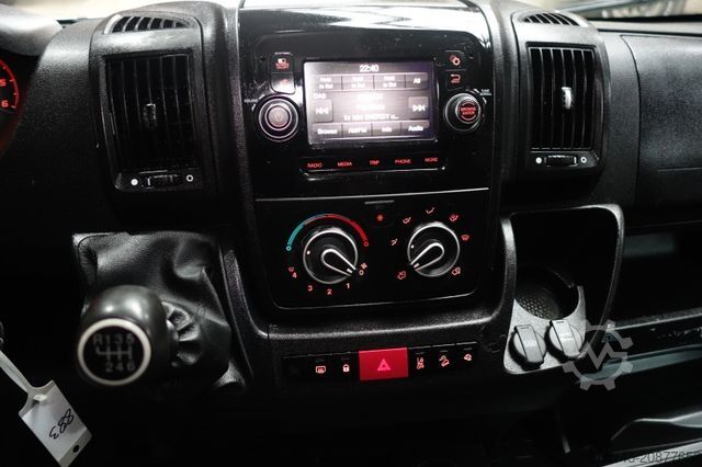 Mikroautobuss PEUGEOT Boxer Kasten L1 H1 Klima Kamera Tempo Tüv E6