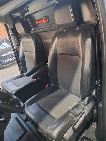 Furgoneta CITROEN Jumpy Kasten L3 H1 Tüv Klima Euro6 Navi Kamera