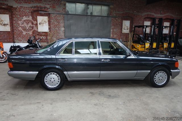 Fourgon MERCEDES-BENZ SEL 500 W126 Schiebdach Leder Langversion TüvNeu