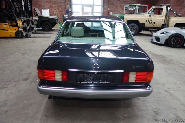 Fourgon MERCEDES-BENZ SEL 500 W126 Schiebdach Leder Langversion TüvNeu