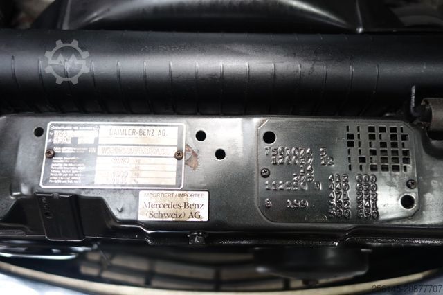 Fourgon MERCEDES-BENZ SEL 500 W126 Schiebdach Leder Langversion TüvNeu