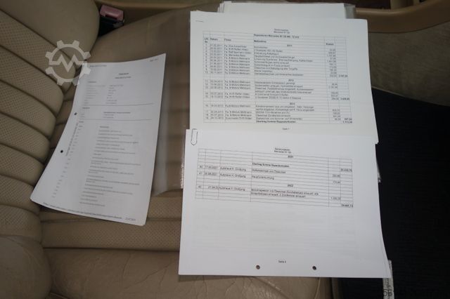 Fourgon MERCEDES-BENZ SEL 500 W126 Schiebdach Leder Langversion TüvNeu