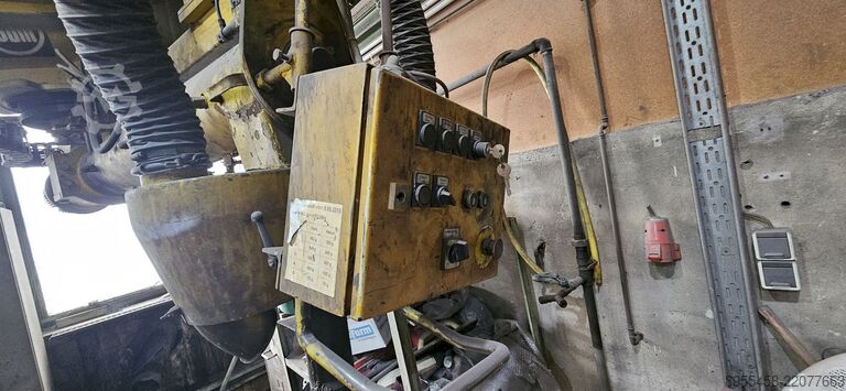 öntőgép Wöhr Gießereimaschine Durchlauf-Wirbelmischer
