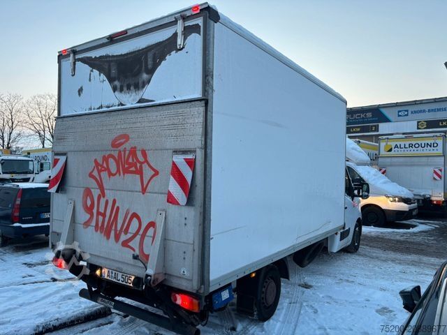 Transporter mit Koffer RENAULT Master