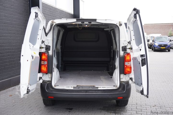 Varebil Toyota PROACE Worker 1.5 D-4D 120PK EURO 6 - Airco - C...