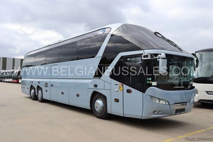 Autokar Neoplan Starliner / Full option / Euro5 EEV