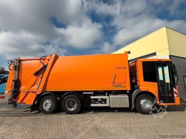 משאית אשפה MERCEDES-BENZ Econic 2630 L Faun Variopress Zöller gepflegt