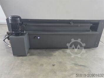 5 tengelyes megmunkáló központ WILLEMIN MACODEL W 408 S