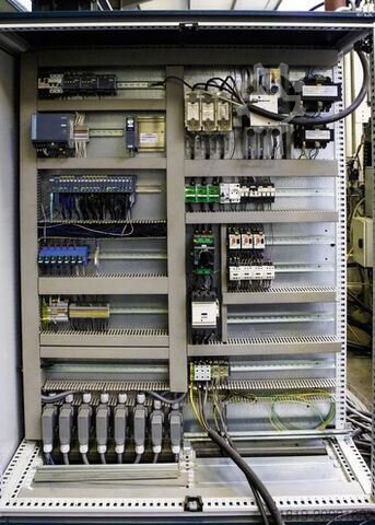 Prensa de corte fino FEINTOOL HFA 400