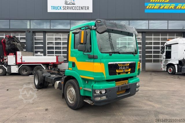 Chasis de camión MAN TGM 18.340 4x2 ADR