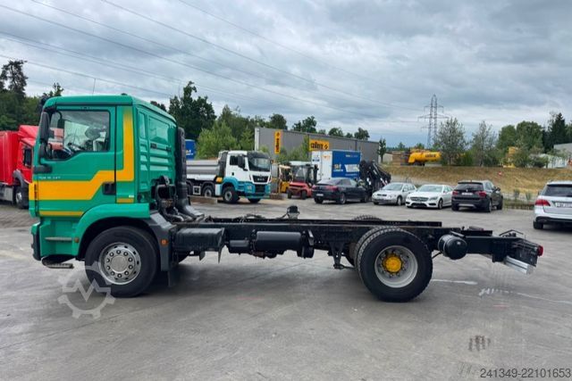 Chasis de camión MAN TGM 18.340 4x2 ADR