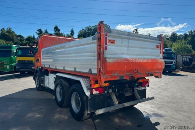 Camión volquete SCANIA G490 6x4 Bordmatik