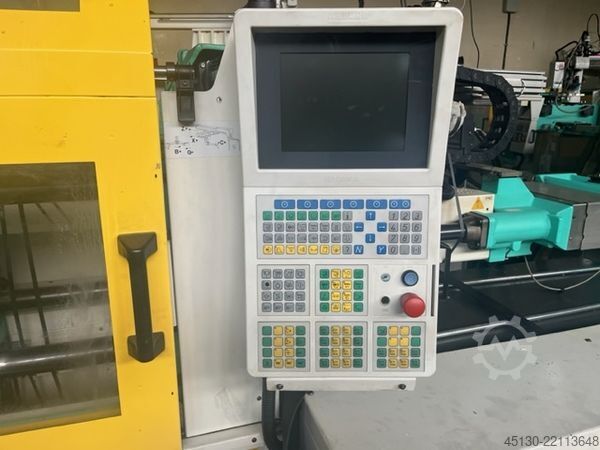 Máquina de moldeo por inyección Arburg 320K 700-250