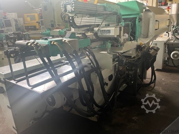 Máquina de moldeo por inyección Arburg 320K 700-250