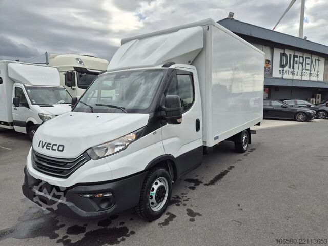 Camión caja Iveco Daily 35 S 16 H A8