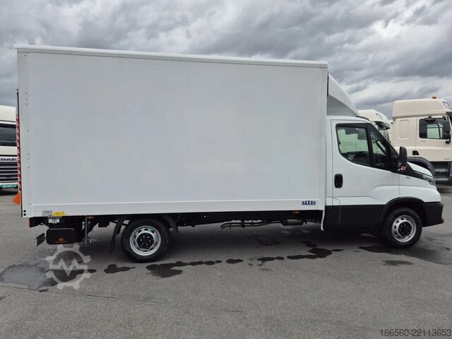 Camión caja Iveco Daily 35 S 16 H A8