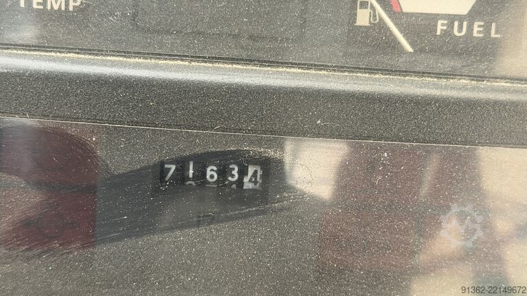 स्टैकर Mitsubishi FG20 F17B-01903