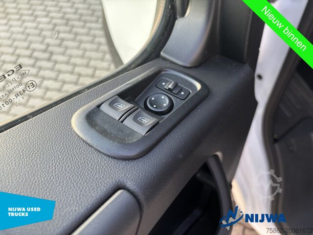 Châssis avec cabine Renault Master T35 165 Camera + Navigatie