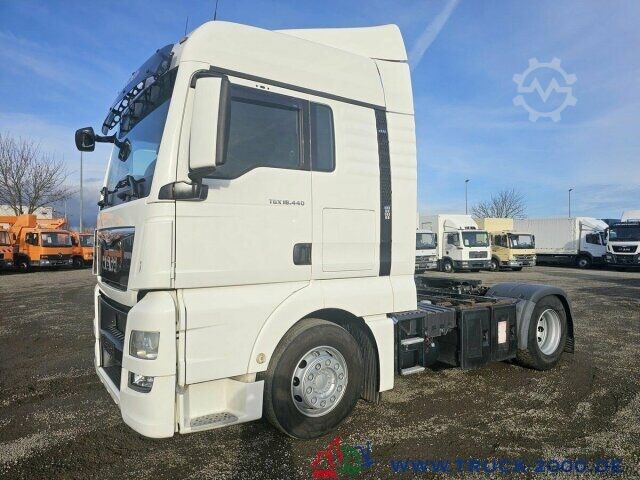 Hákový kontajner MAN TGX 18.440 XXL 2Betten Retarder 1.Hd Kühlschrank