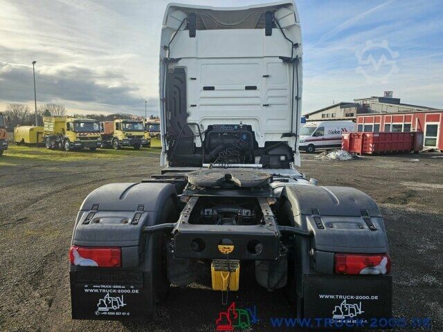 Hákový kontajner MAN TGX 18.440 XXL 2Betten Retarder 1.Hd Kühlschrank