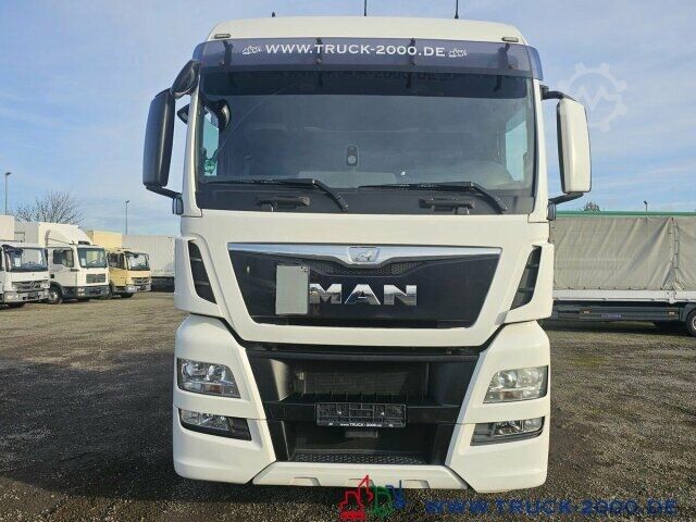 Hákový kontajner MAN TGX 18.440 XXL 2Betten Retarder 1.Hd Kühlschrank