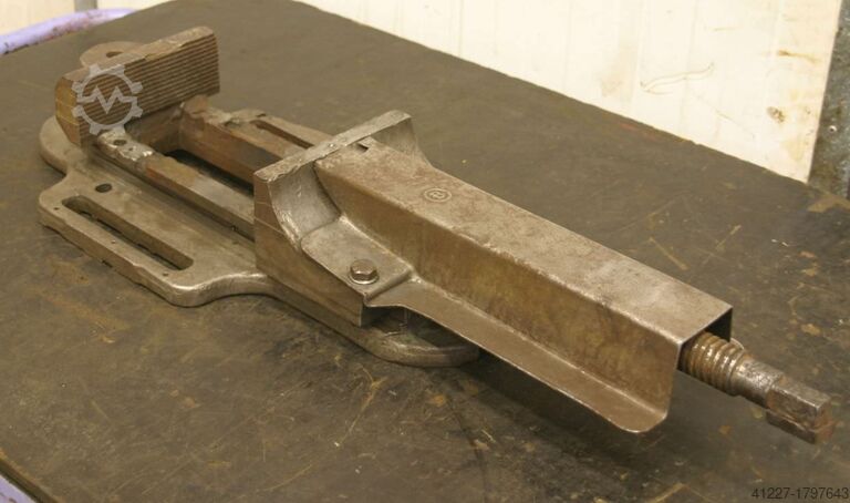 Brockhaus Spannweite 240 mm