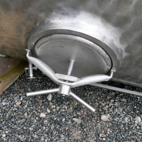 Spremnik za skladištenje zapremine 10.000 litara od V2A (nehrđajući čelik pogodan za prehrambenu ind  9513