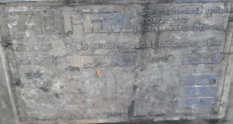 Spremnik od 500 litara izrađen od V2A nehrđajućeg čelika  9483