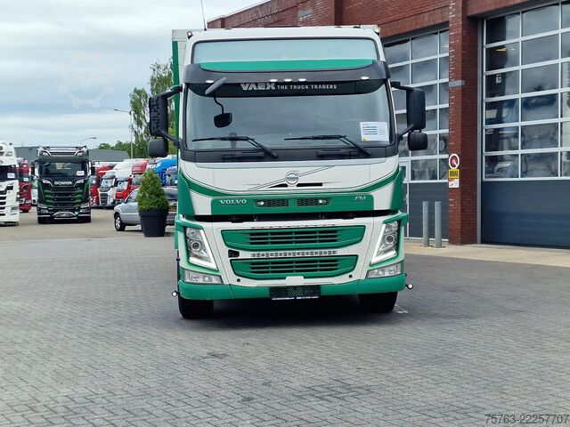 Превоз на едър рогат добитък Volvo FM 410 Globetrotter 6x2*4 - Livestock - Euro 6 ...