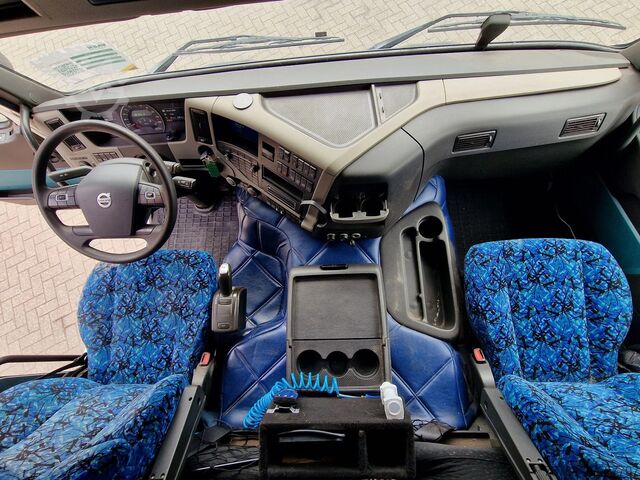 Превоз на едър рогат добитък Volvo FM 410 Globetrotter 6x2*4 - Livestock - Euro 6 ...