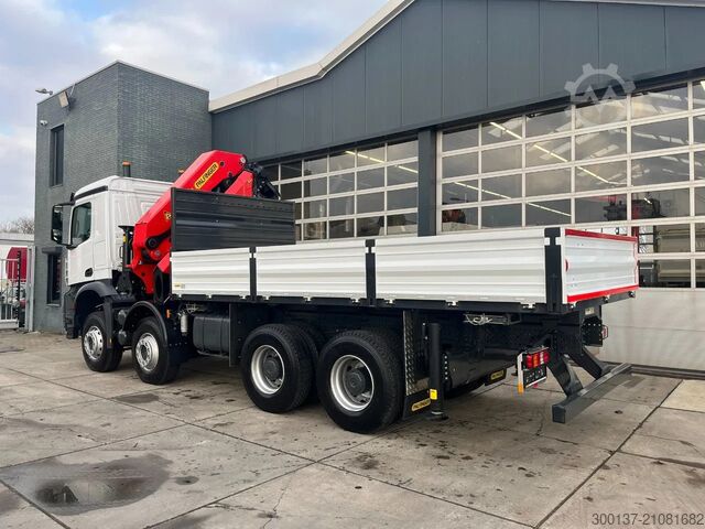 Ciężarówka z dźwigiem Mercedes-Benz Arocs 4140 K 8x4 Crane Truck