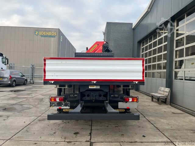 Ciężarówka z dźwigiem Mercedes-Benz Arocs 4140 K 8x4 Crane Truck