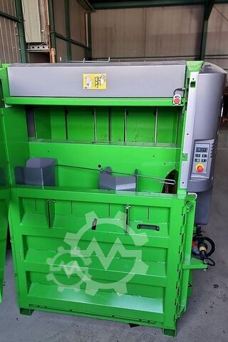  Orwak Compactor 3325