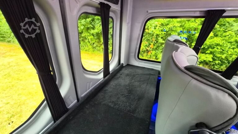 Minibus MERCEDES-BENZ 319 StockSprinter VIP Shuttle 9 SS  Panoramadach